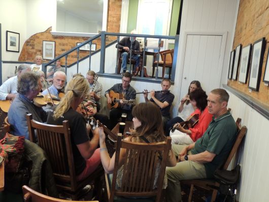 Session in Deloraine Session in Deloraine